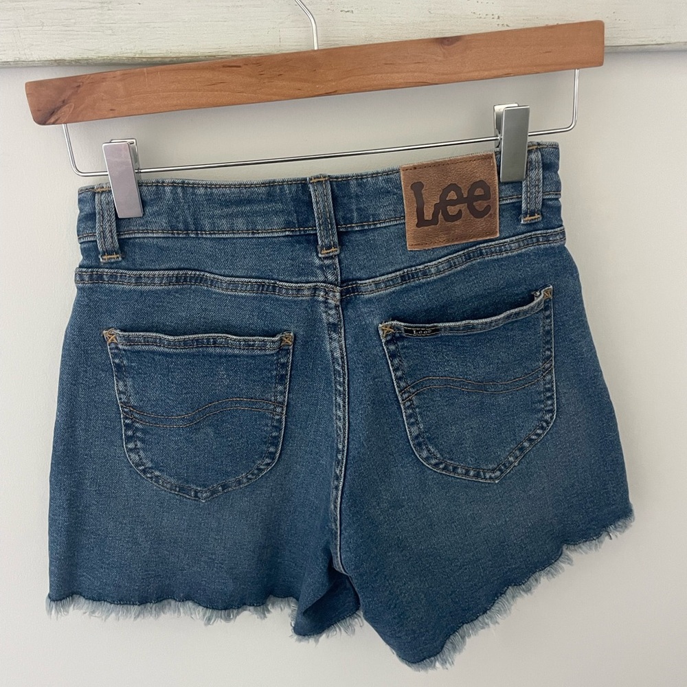 Lee 3" Cut Off Short